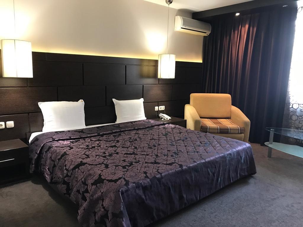 Hotel Kardinal Blagoevgrad Exteriér fotografie